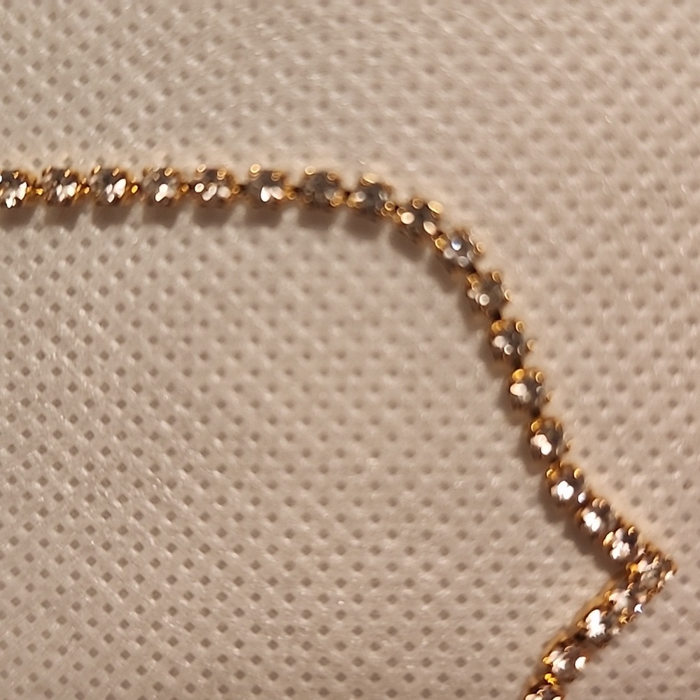 Elegant Gold Toned Rhinestone 16 Inch Necklace - Picture 6 of 7